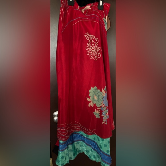 Reversible Silky Maxi Skirt. Multiple Ways to Wear For Big or Small Young Older - Picture 3 of 17